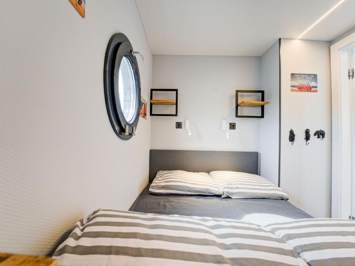 Hotel Beautiful Houseboat In Marina Of Volendam Esterno foto